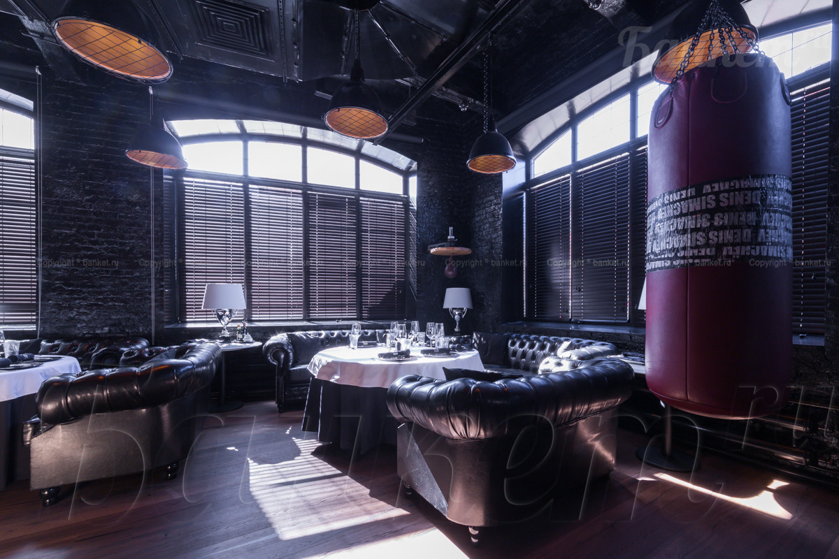 Зал на первом этаже — фото 12