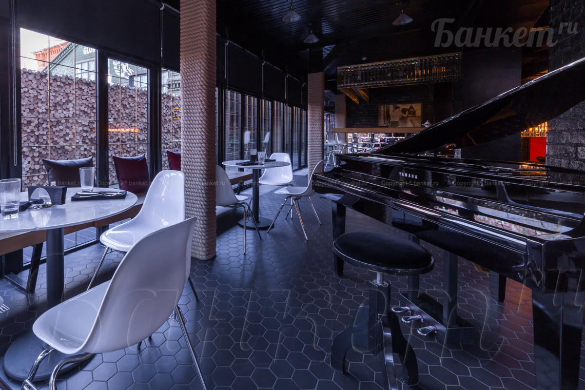 Зал на первом этаже — фото 17