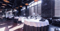 Зал на первом этаже — фото 4