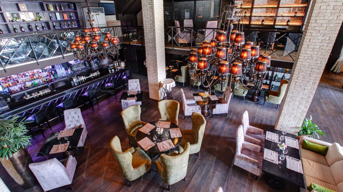 Основной зал первый этаж — Кому Жить Хорошо