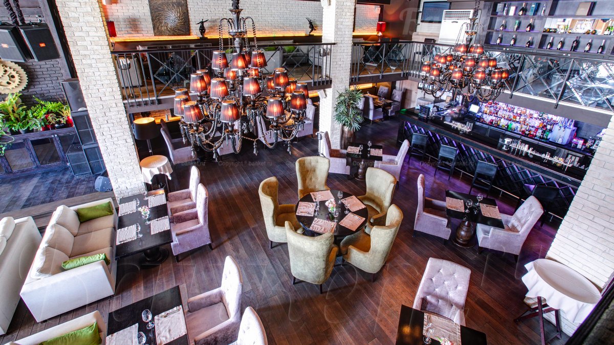 Основной зал первый этаж — Кому Жить Хорошо