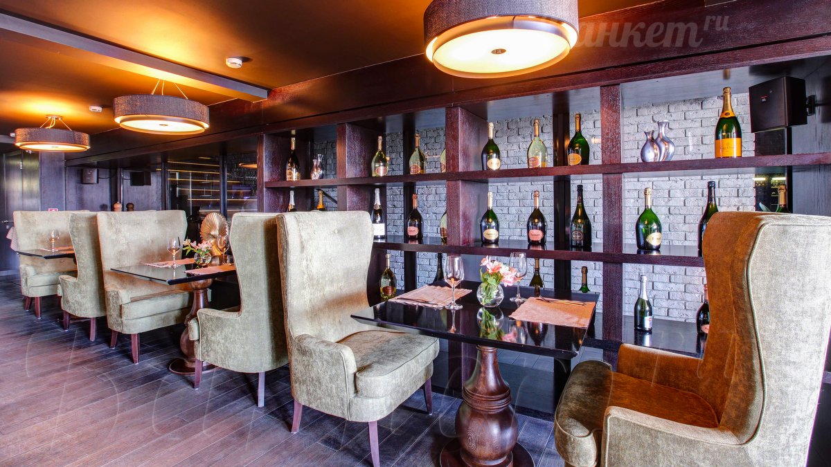 Основной зал первый этаж — фото 9