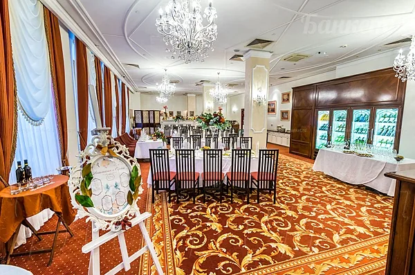 Ресторан Романов, Основной зал — фото