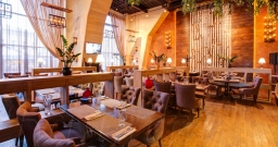 1-й этаж — интерьер зала