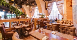 1-й этаж — подробнее о зале