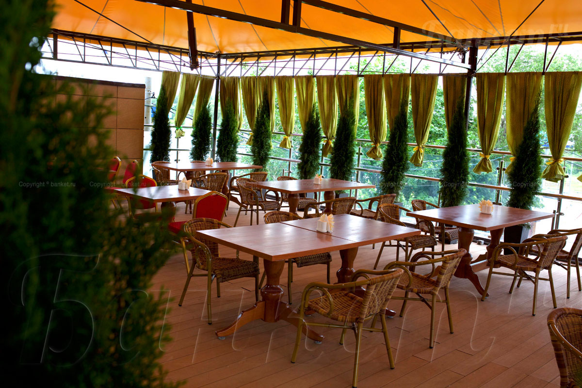Веранда — Ресторан Татев