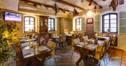 Малый зал на 1 этаже — подробнее о зале