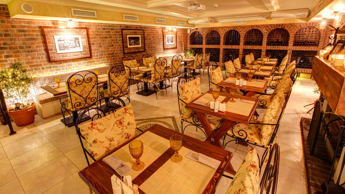 Винный зал — Ресторан Tutta La Vita