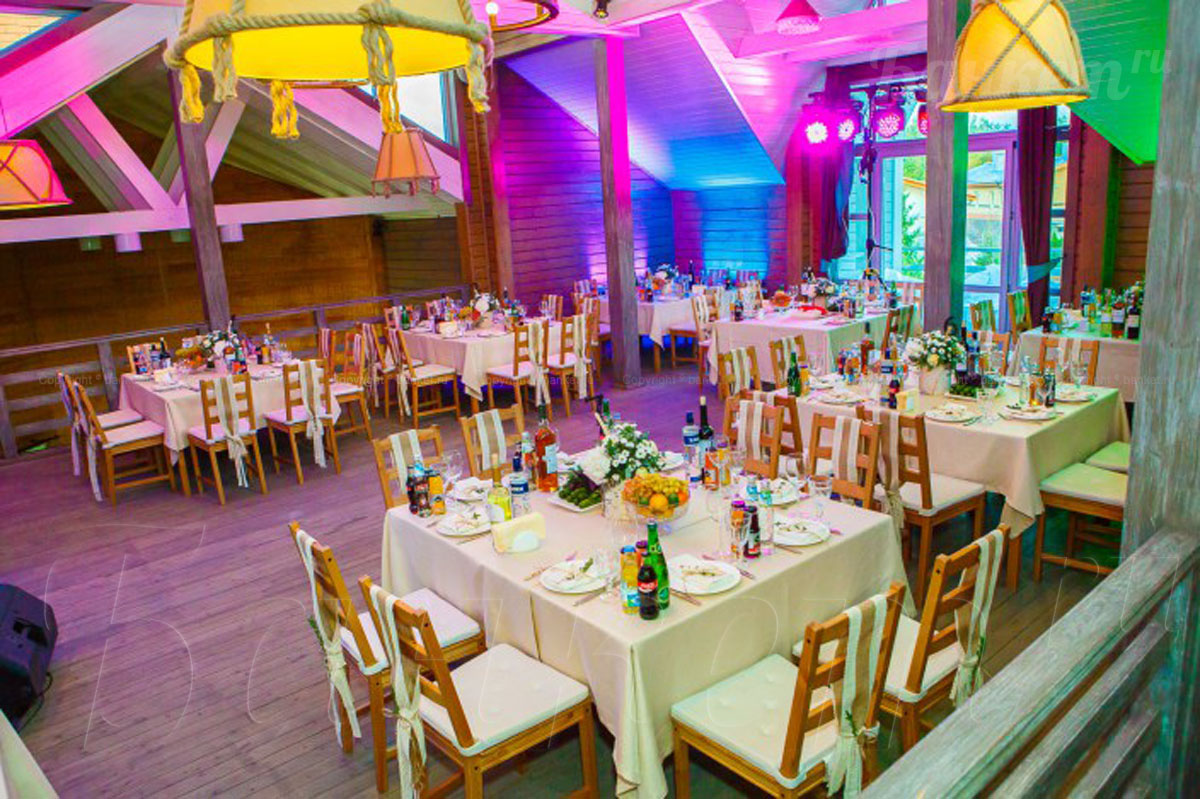 Ресторан Lake House / Лэйк Хаус — Банкетный зал, фото банкетного зала