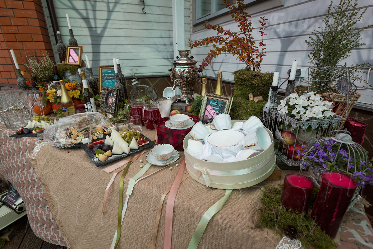 Летняя терраса — Ресторан Lake House / Лэйк Хаус