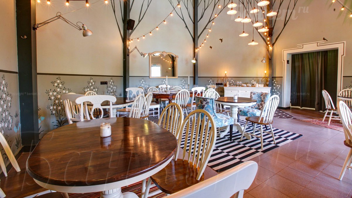 Внутренний зал — Кафе Свадьба соек