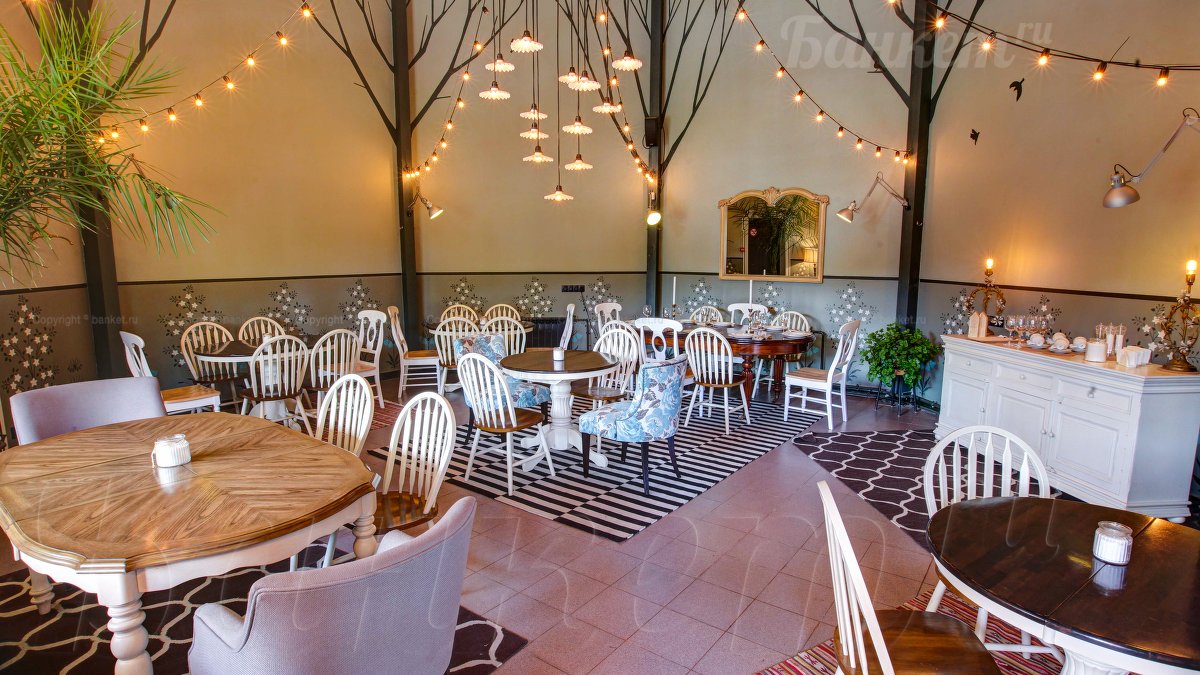 Внутренний зал — Кафе Свадьба соек