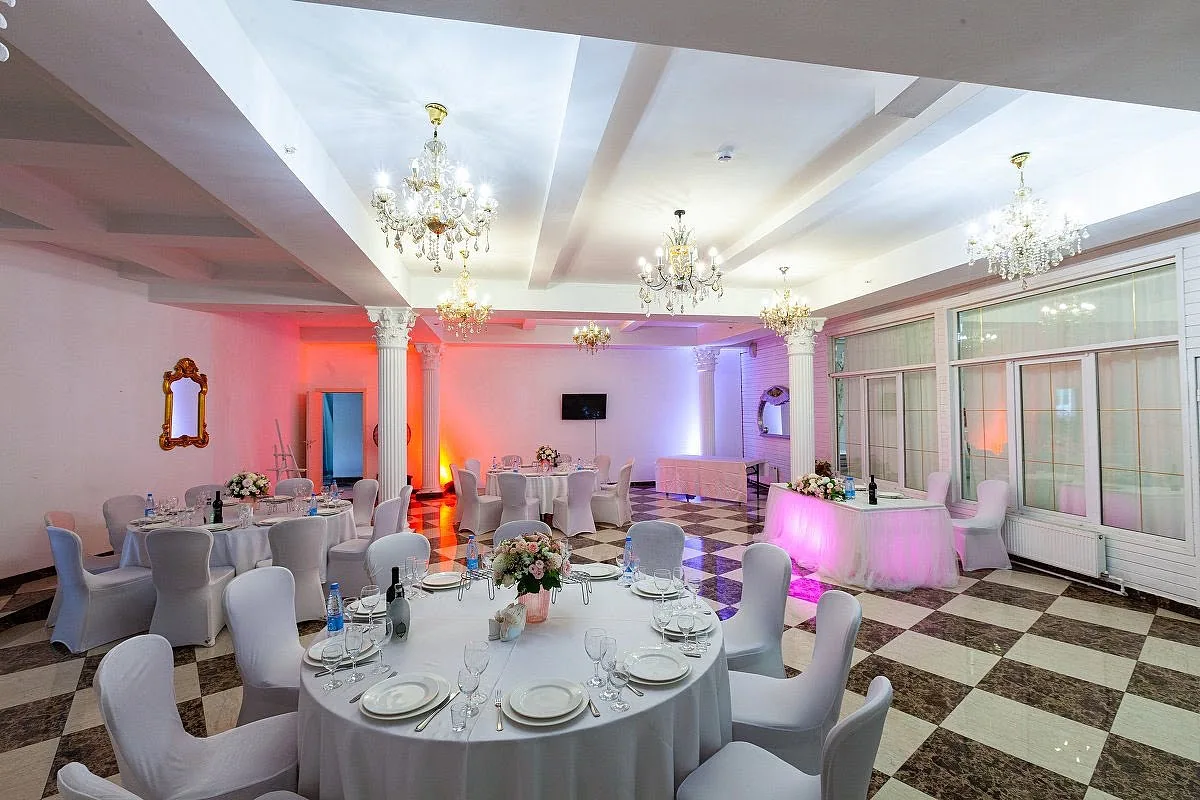 White Hall — банкетный зал Eventner, фото