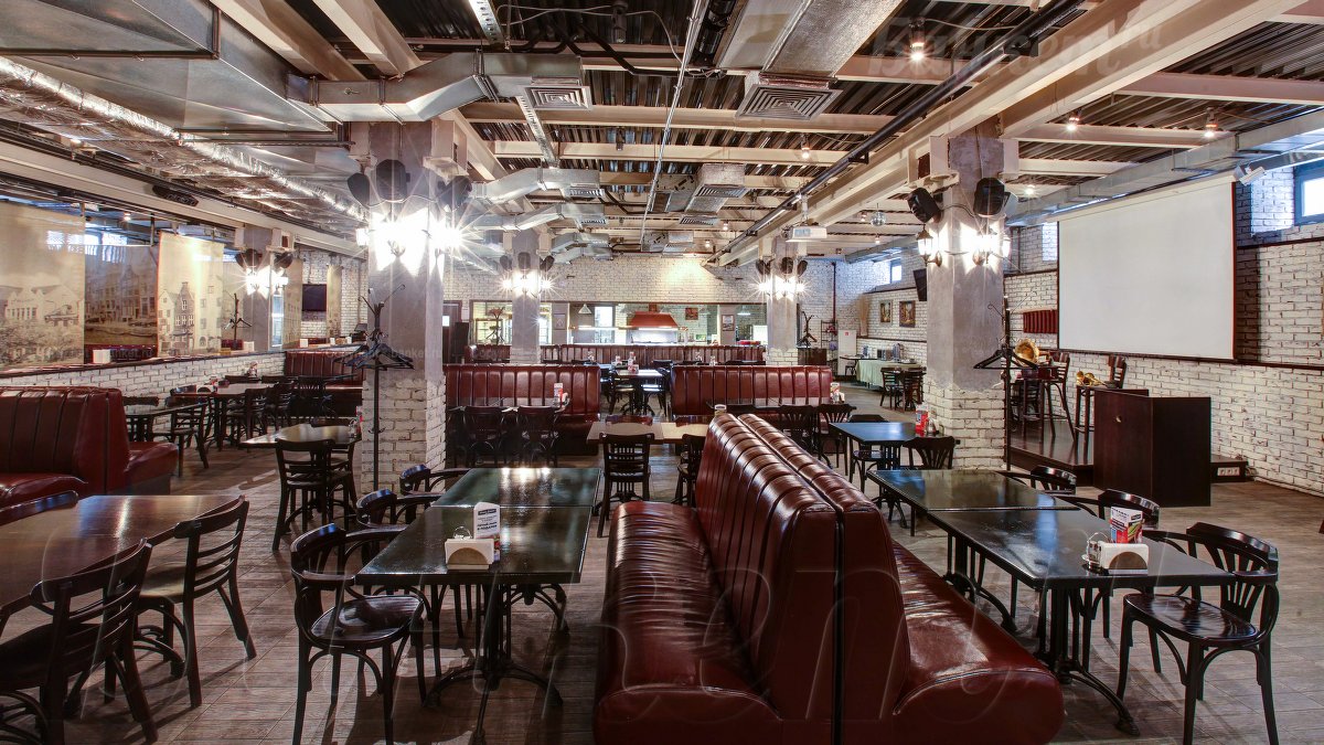 Основной зал — банкетный зал Main Street cafe, фото