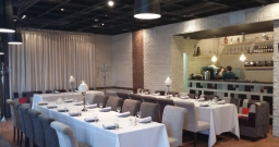 Основной зал — интерьер зала