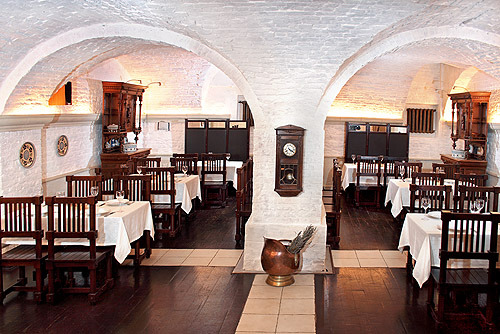 Описание зала — Ресторан Золотая рыбка