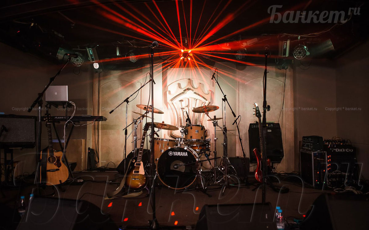 Основной зал — Паб Ben Hall