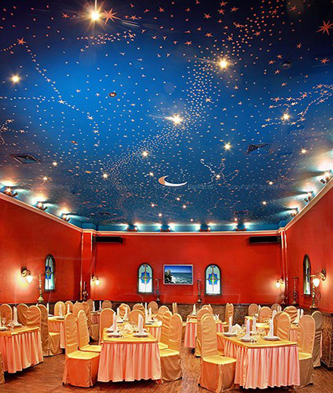 Восточный зал — Царица Востока