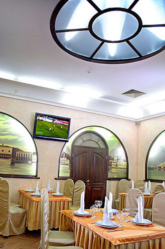 Европейский — Царица Востока