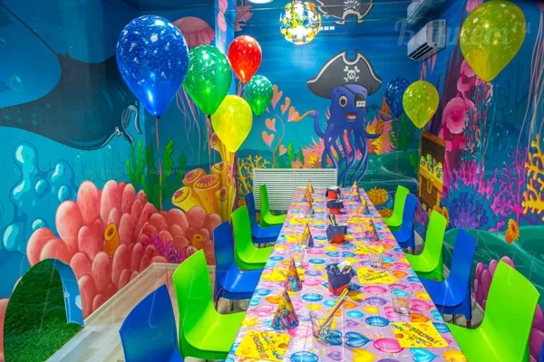 Подводный мир — интерьер зала