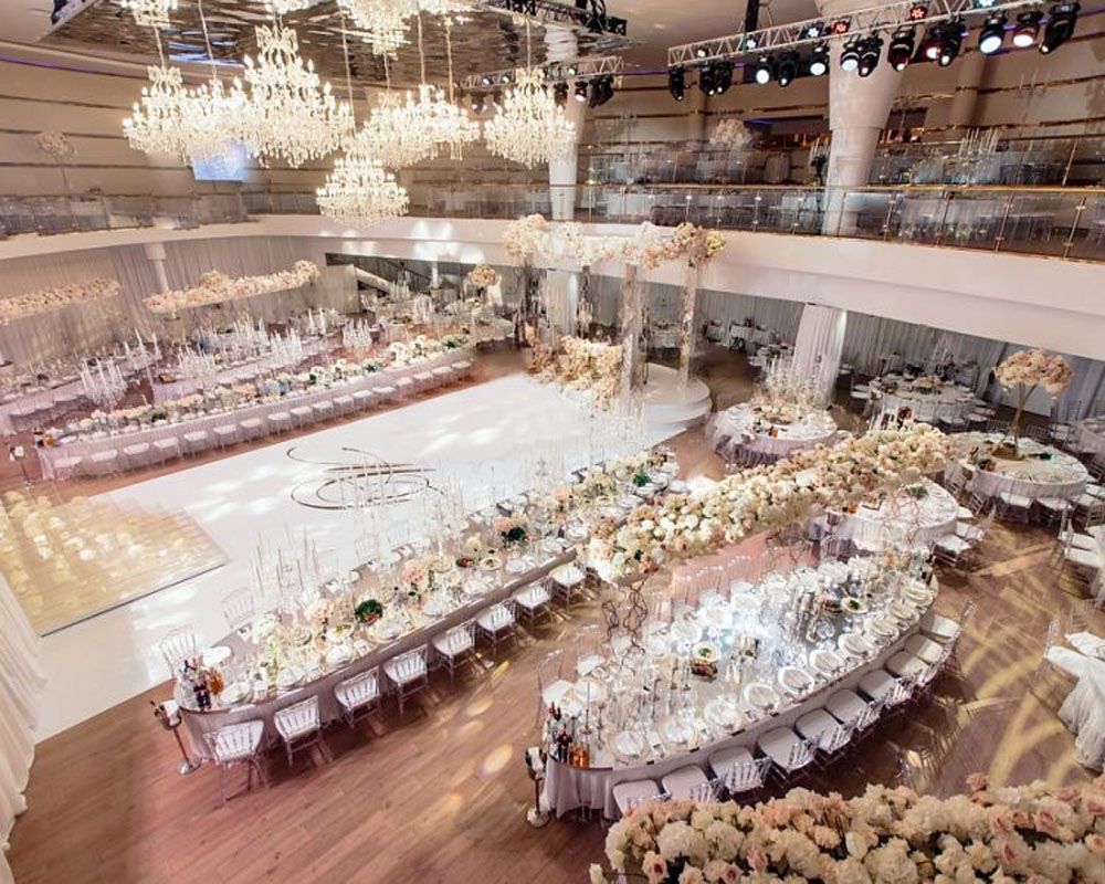 Основной зал — Мир