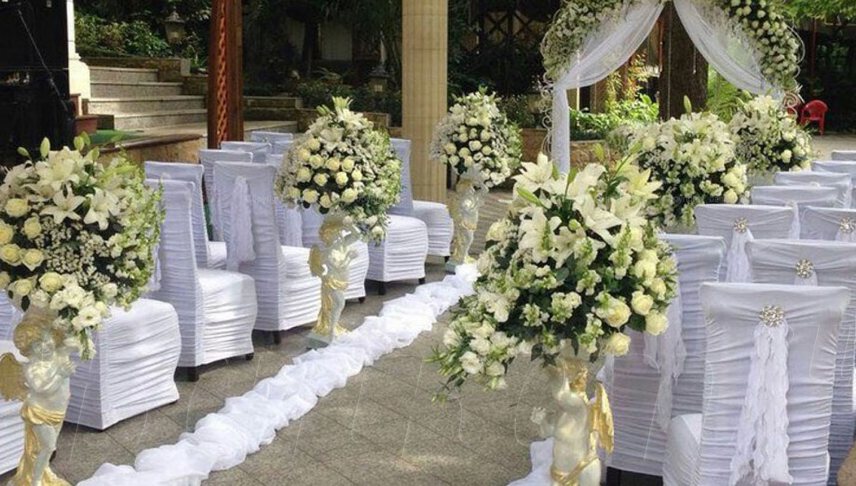 Основной зал — Ресторан Замок Двин