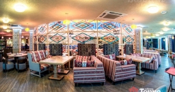 Основной зал