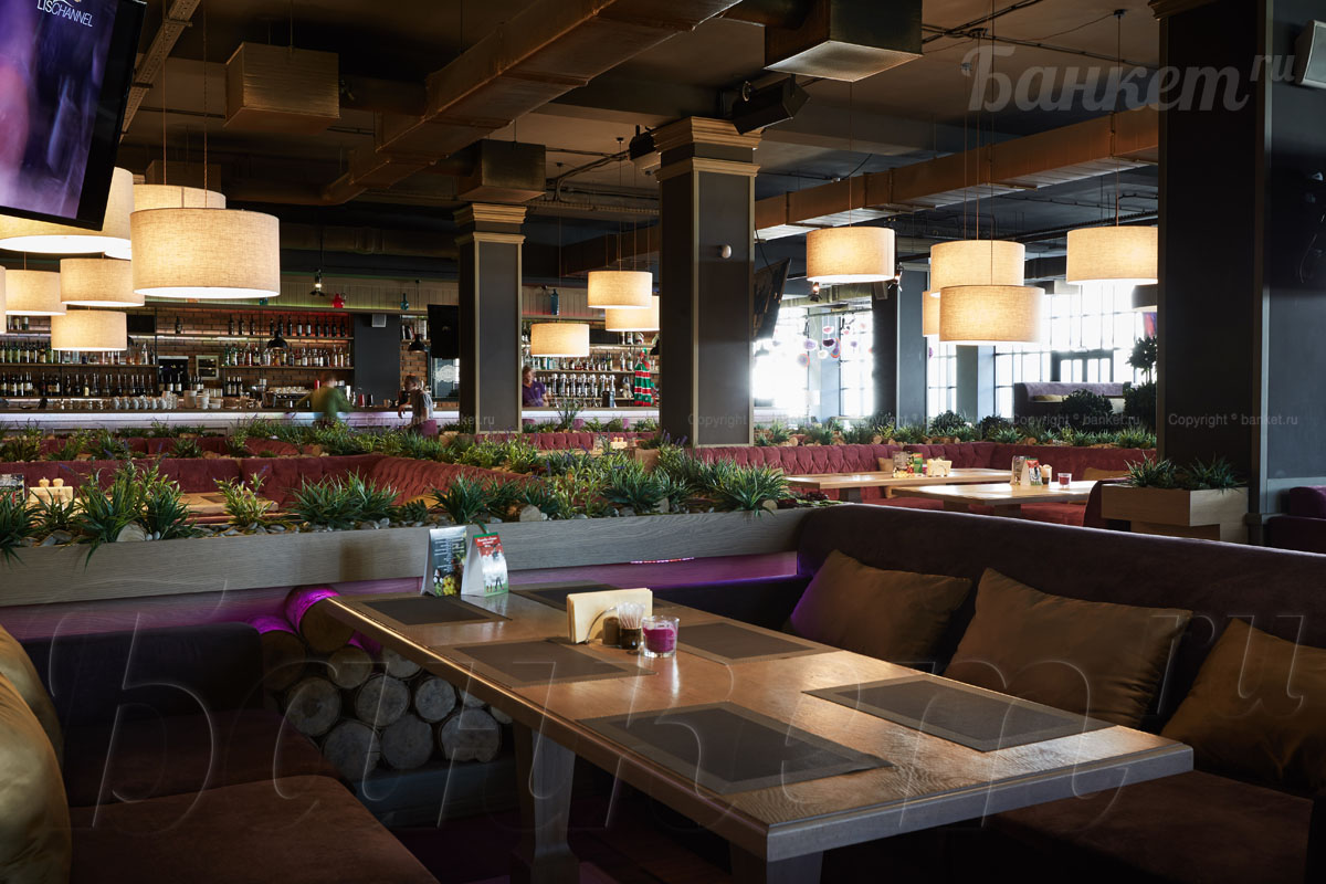 Основной зал — Кафе Сирень