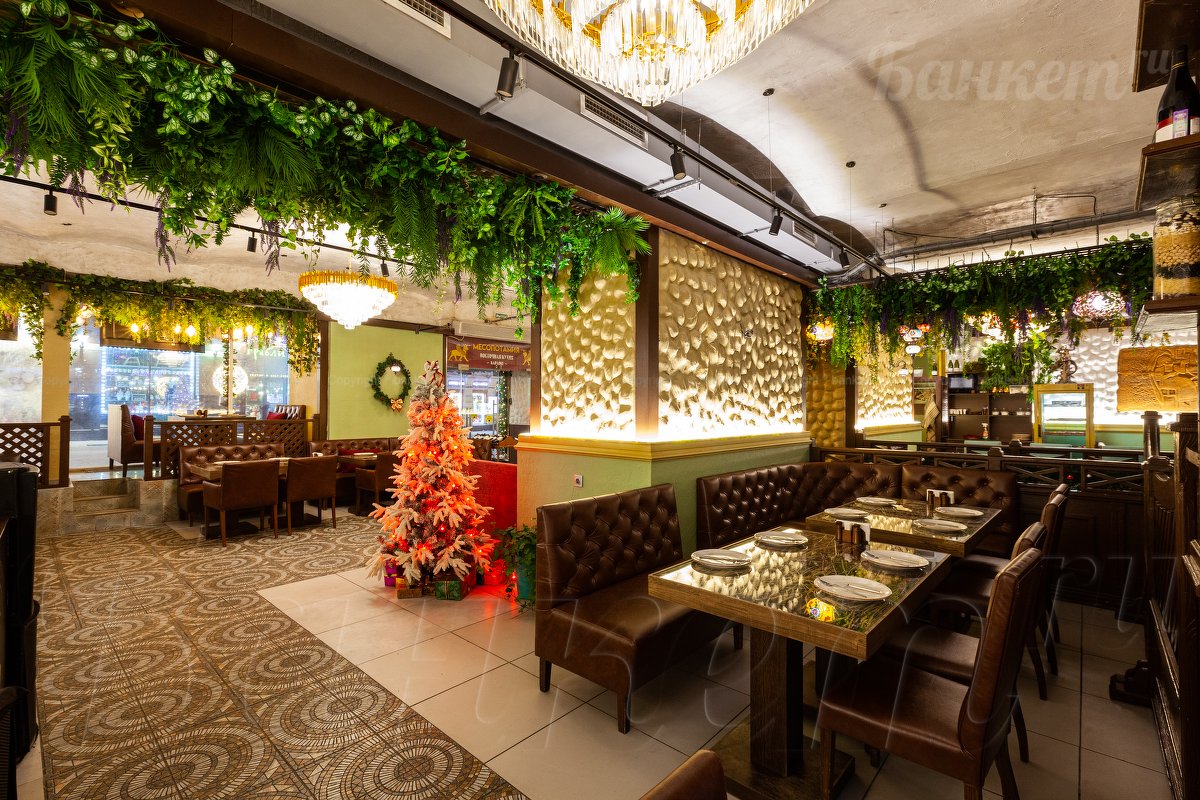 Основной зал — Ресторан Месопотамия