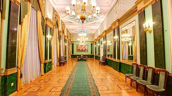 Малахитовый зал — Ресторан Даниловский, Москва