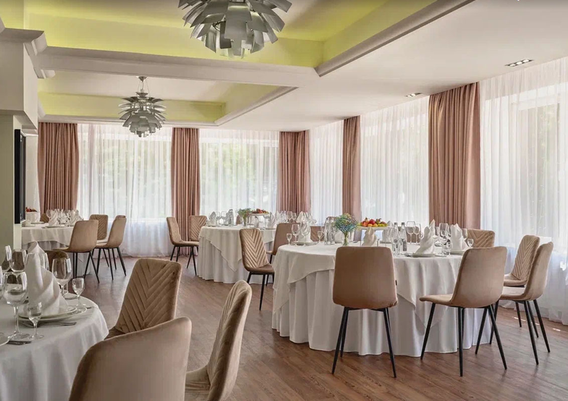 Банкетный зал Клевер — фото 3