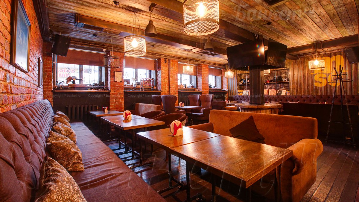 Караоке — Ресторан Garnets и Рассольников