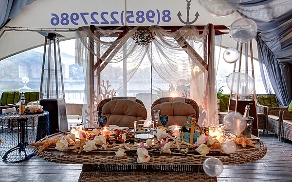 Шатер — Ресторан River Club Moscow, Москва