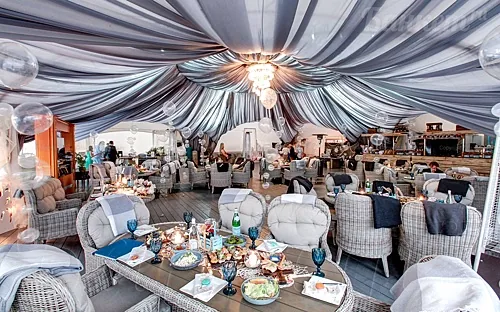 Шатер — Ресторан River Club Moscow, Москва