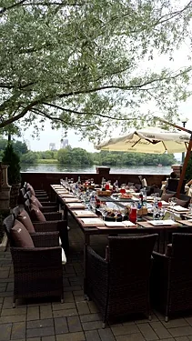 Летняя веранда — Ресторан River Club Moscow, Москва