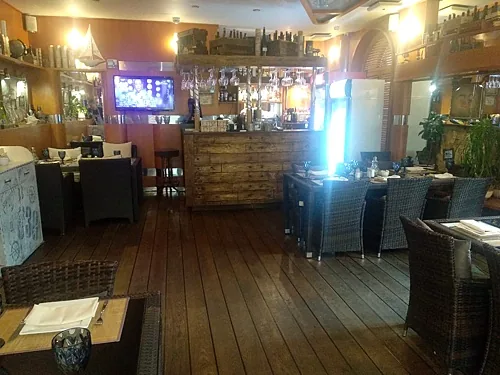 Зал Бар — Ресторан River Club Moscow, Москва