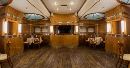 Зал Виски Зал Виски — интерьер зала