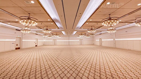 Crystal BallRoom, Основной зал — фото