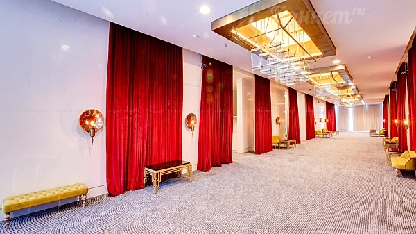 Crystal BallRoom, Основной зал — фото