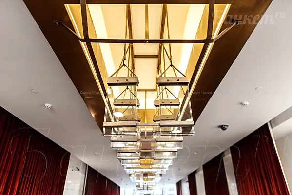 Crystal BallRoom, Основной зал — фото