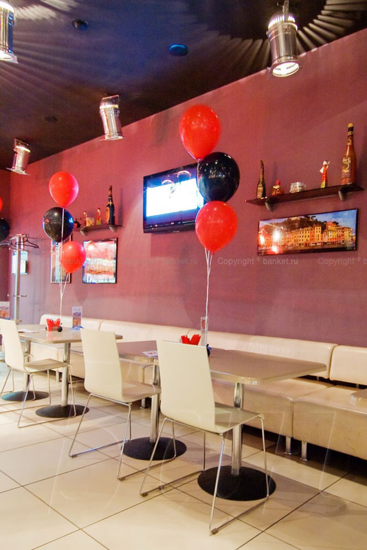 Основной зал — Пиццерия Перцы