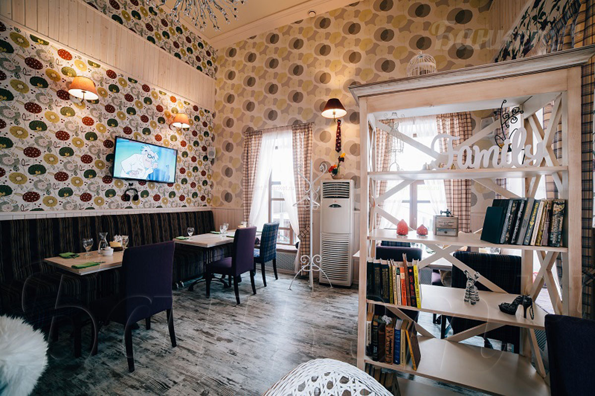 Основной зал — Семейное кафе-кондитерская АндерСон