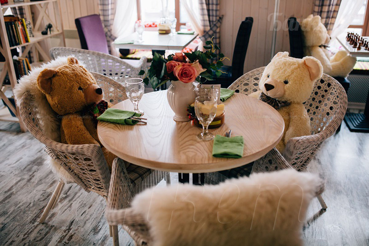 Основной зал — Семейное кафе-кондитерская АндерСон