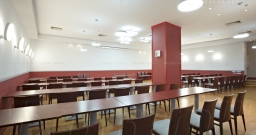 Большой пресс зал