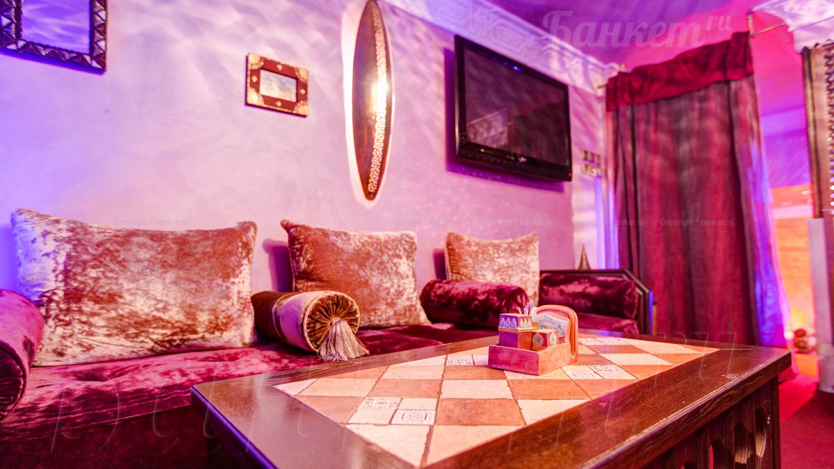 Второй этаж — Casablanca / Касабланка