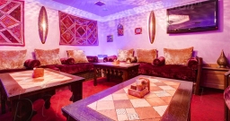 Второй этаж — интерьер зала