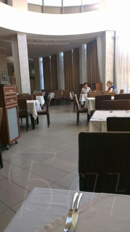 Основной зал — Ресторан Атриум