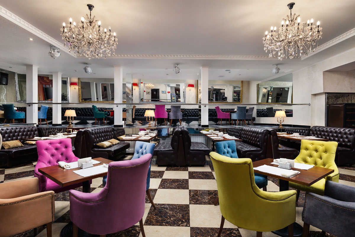 Ресторан Café Bellissima — Основной зал, фото банкетного зала