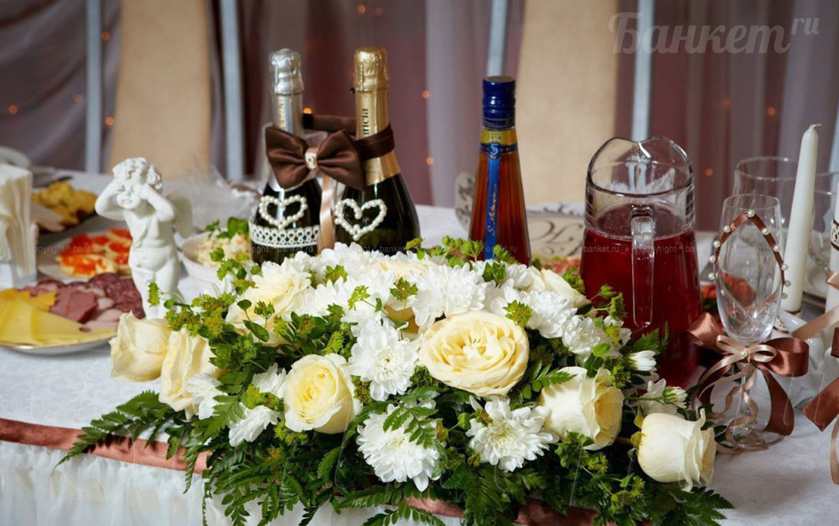 Банкетный зал — Кафе Мерлин