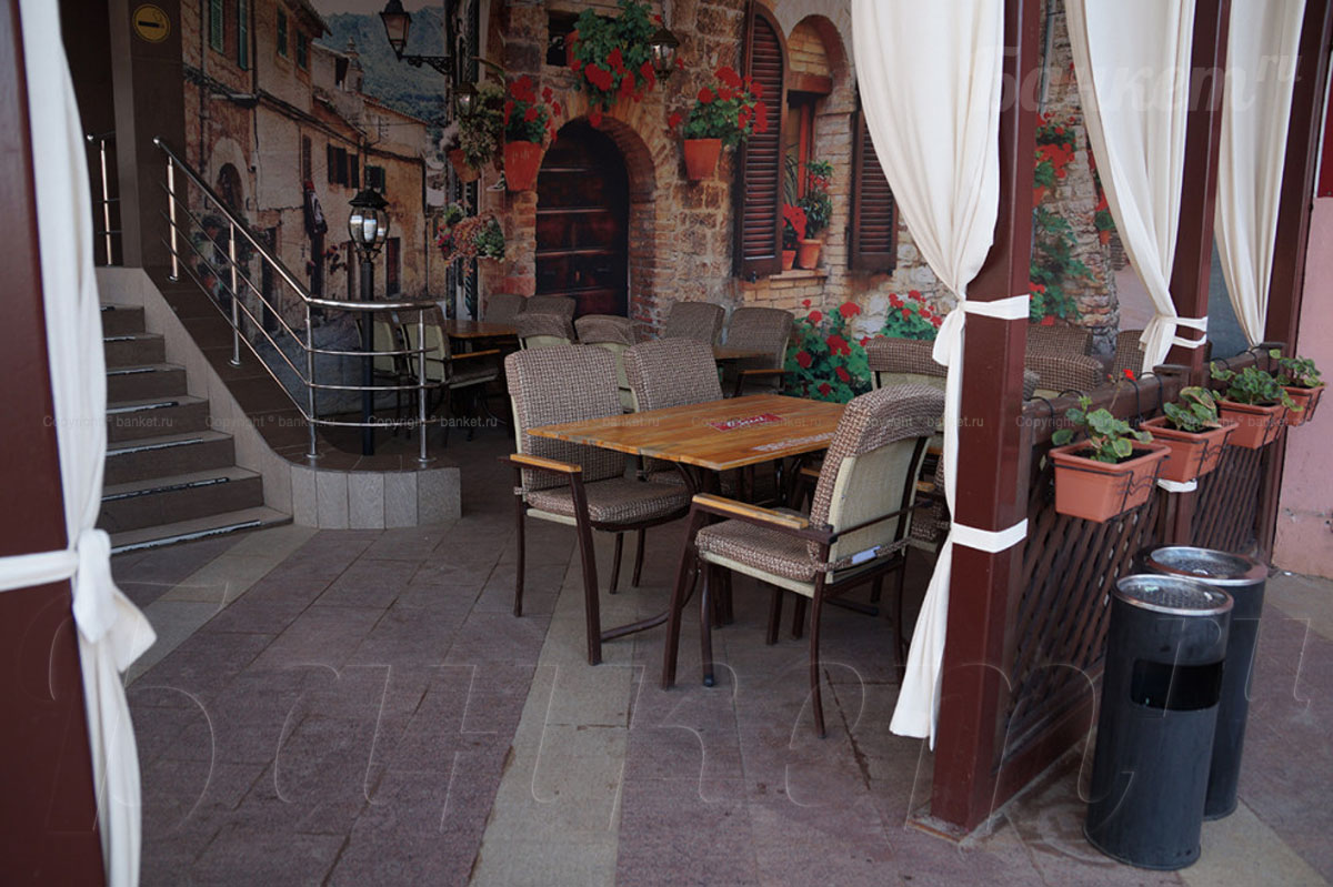 Основной зал — Ресторан-бар Shar